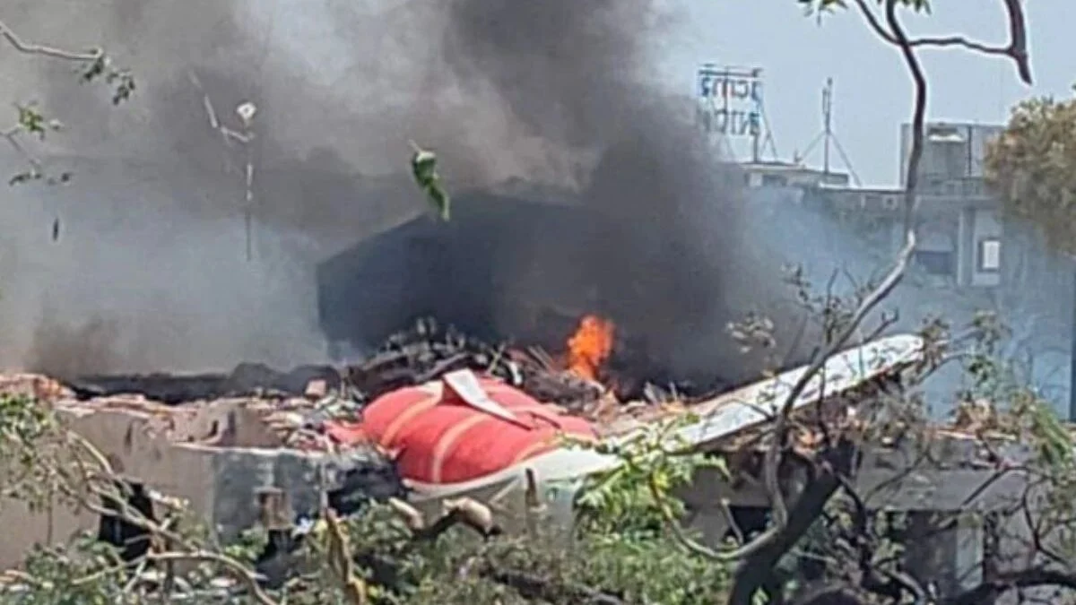 Perito revela o que pode ter causado queda de avião na Índia.