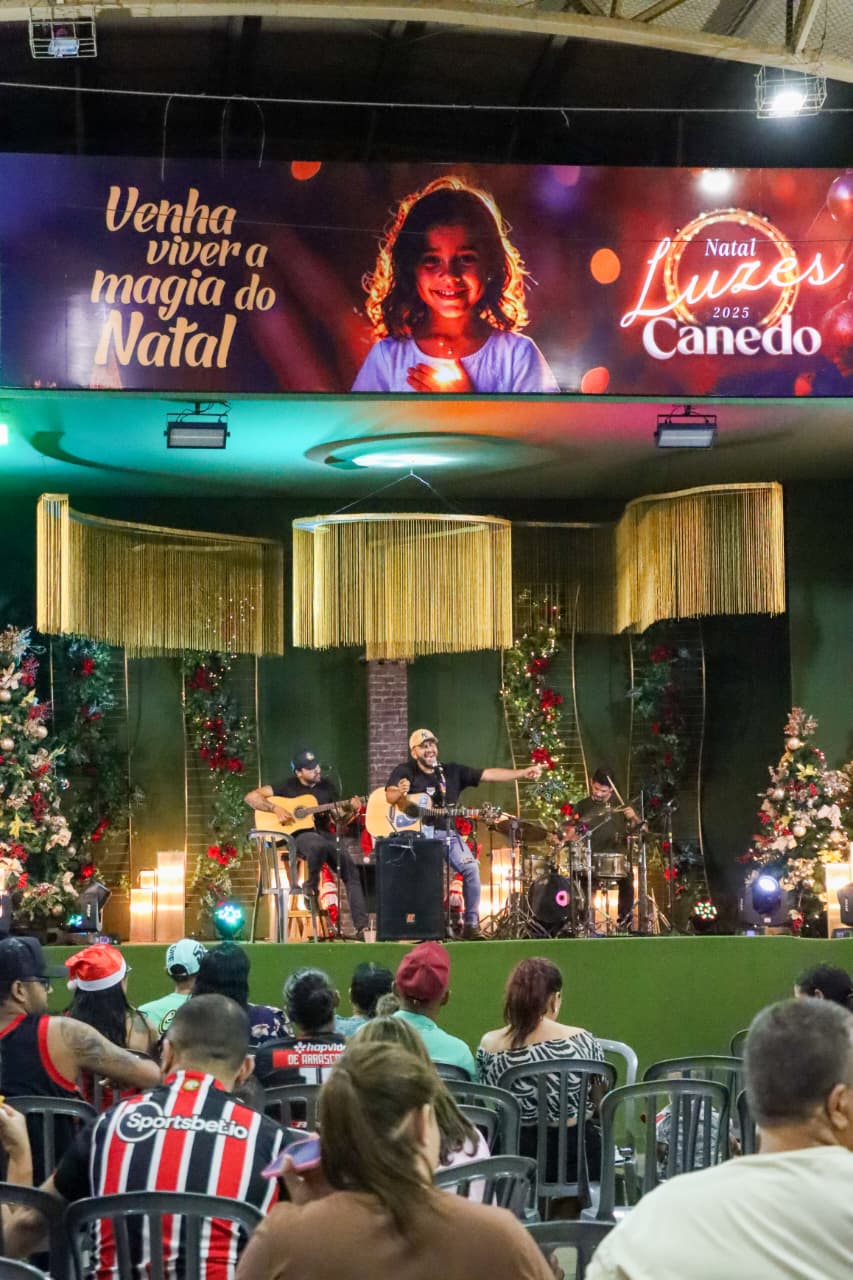 Mais uma noite de música encanta Senador Canedo no Natal Luzes